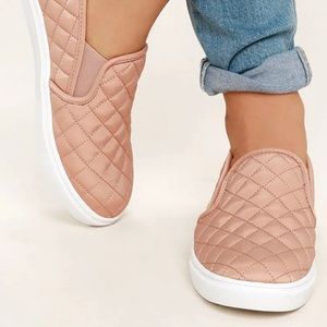 Steve Madden slip on sneaker
